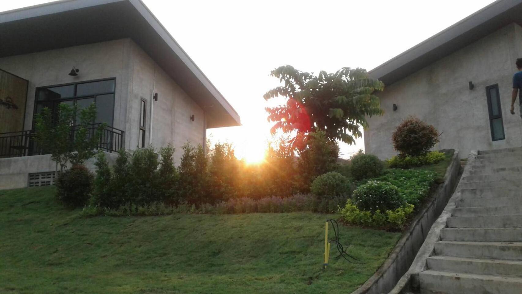 The Sunnery Ville Lom Kao Exterior foto